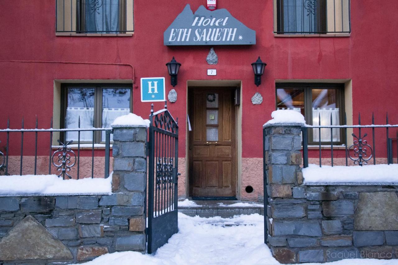 Hotel Saueth Tredós Exteriör bild