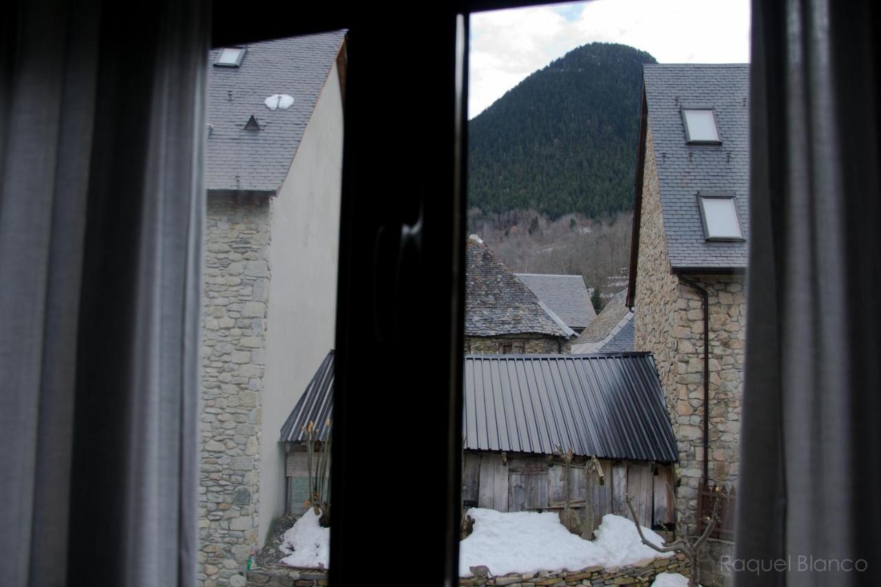 Hotel Saueth Tredós Exteriör bild